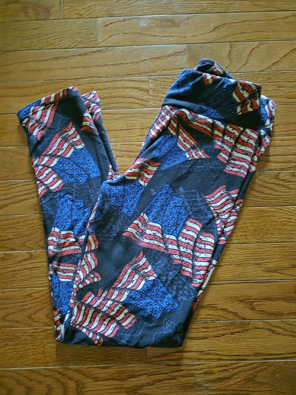 Adult Black background,  American Flag Print Leggings